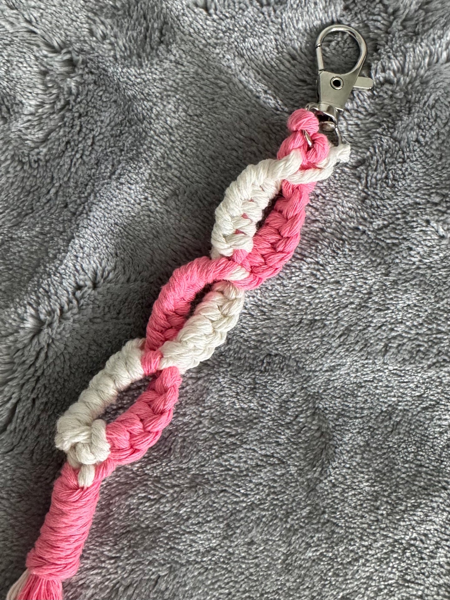 Macrame Infinity Keychain